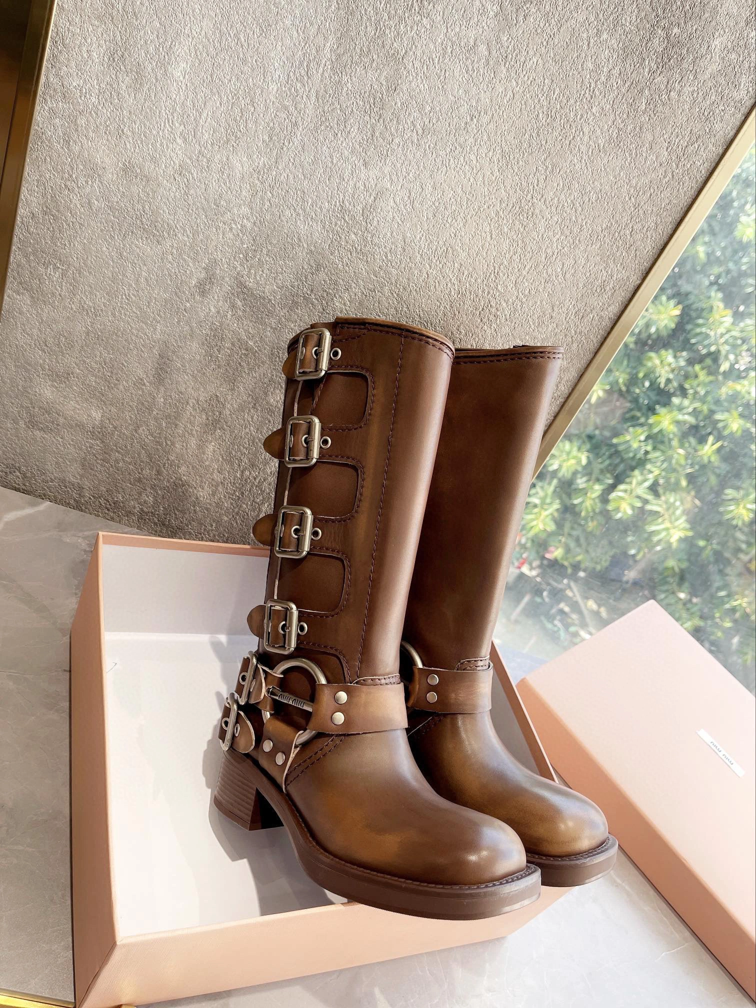 coco- Calfskin item:B-X198J1912