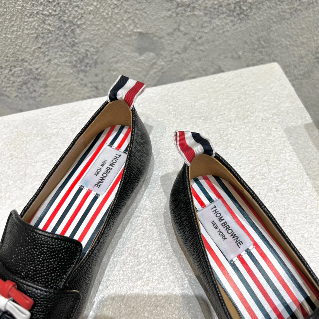 coco- FFF105A06257001 Calfskin item:B-X158J2303