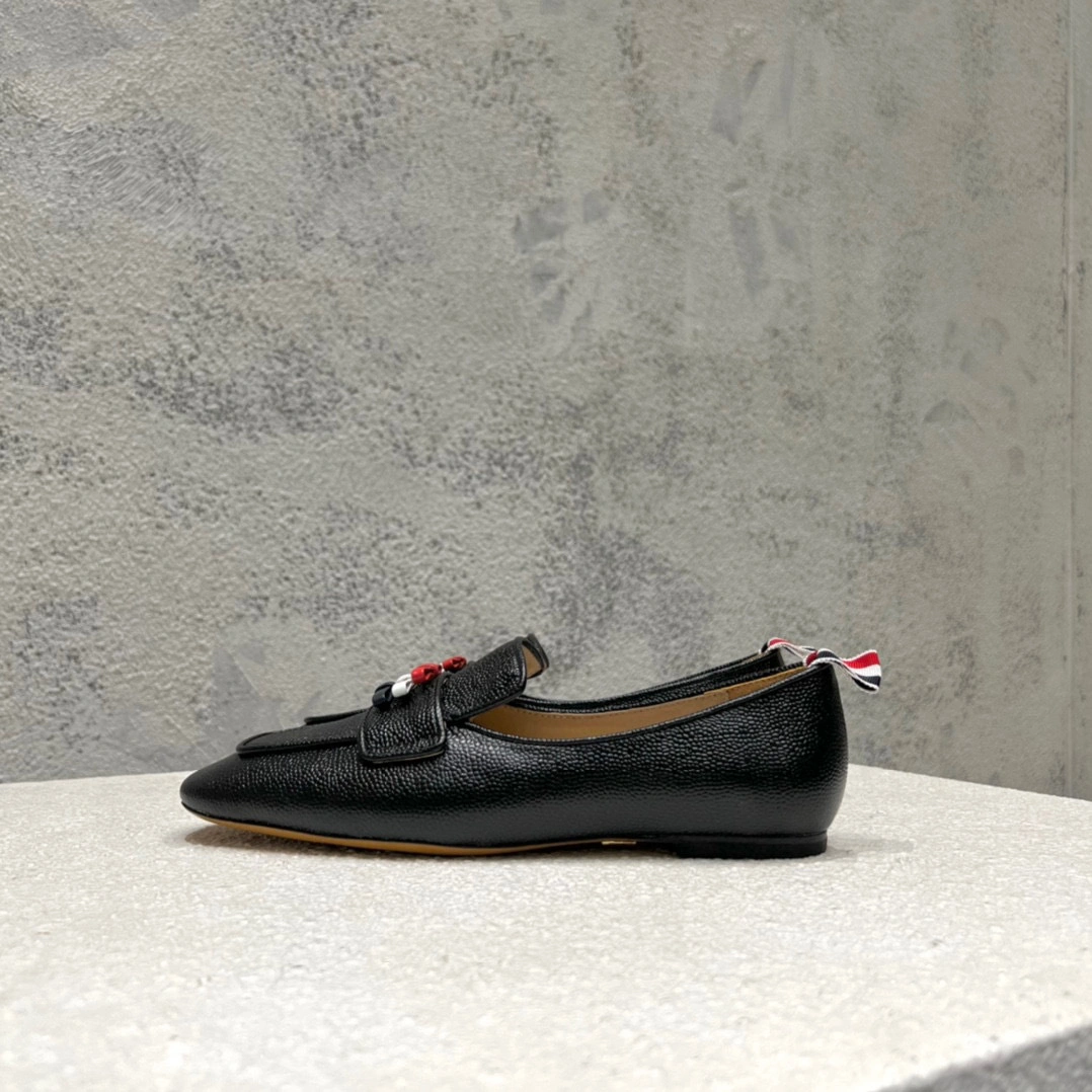 coco- FFF105A06257001 Calfskin item:B-X158J2303