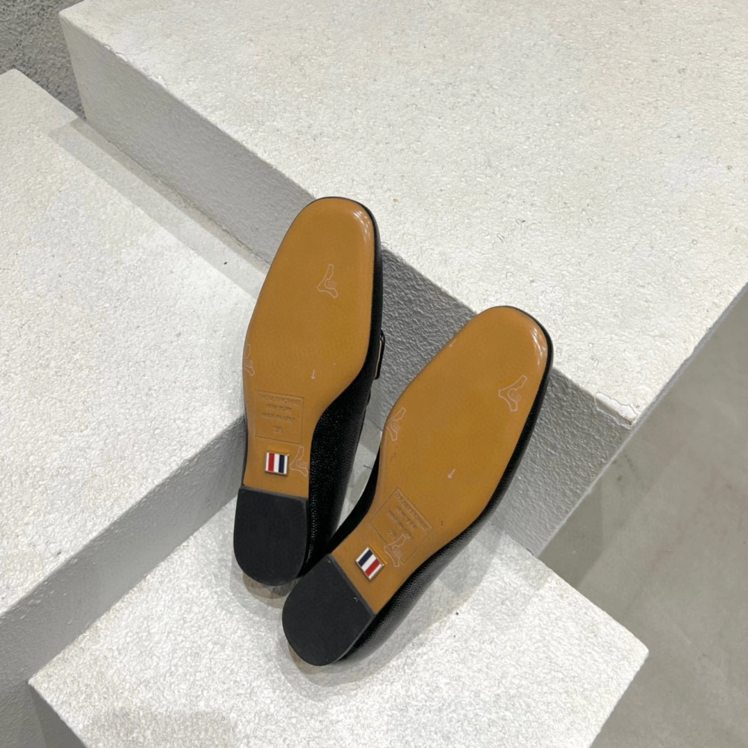 coco- FFF105A06257001 Calfskin item:B-X158J2303