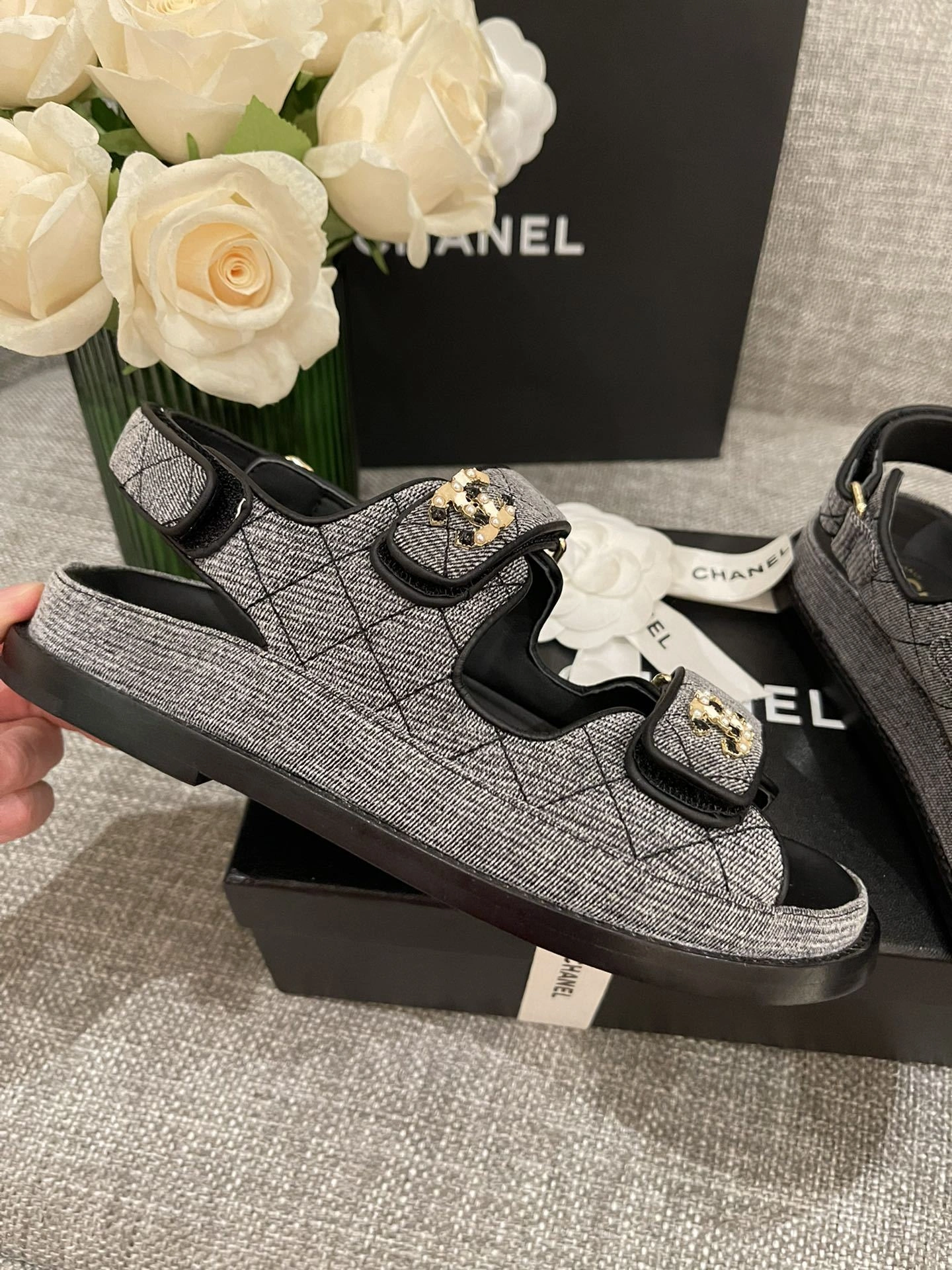 coco- G35927 X56243 0L121 item:C-X003F2165Y