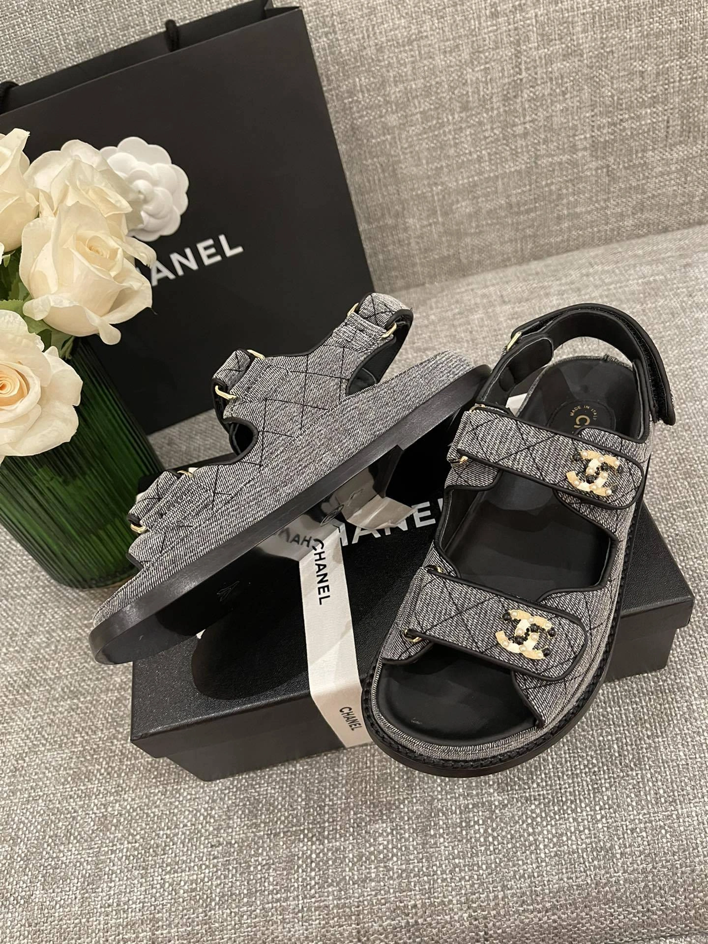 coco- G35927 X56243 0L121 item:C-X003F2165Y