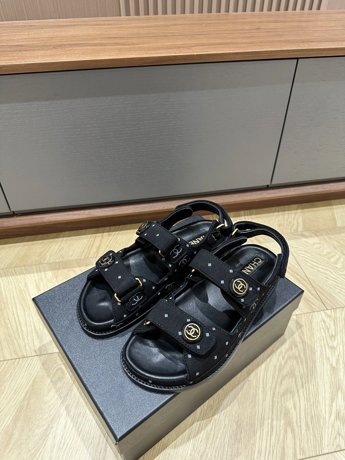 coco- G35927 X56946 0S942 item:C-X003F2119Y