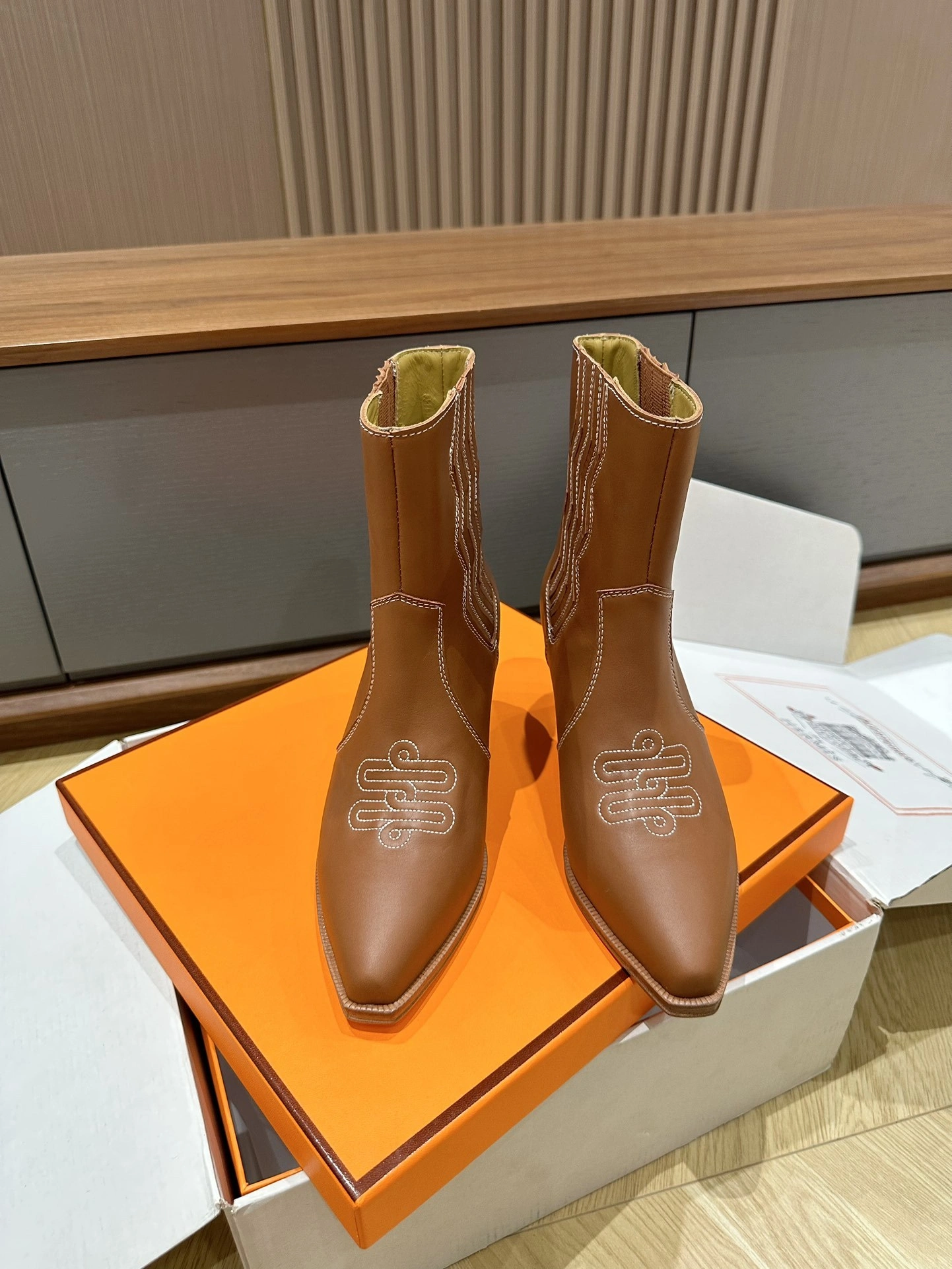 coco- H192079Z A3 item:C-X003J0423Y