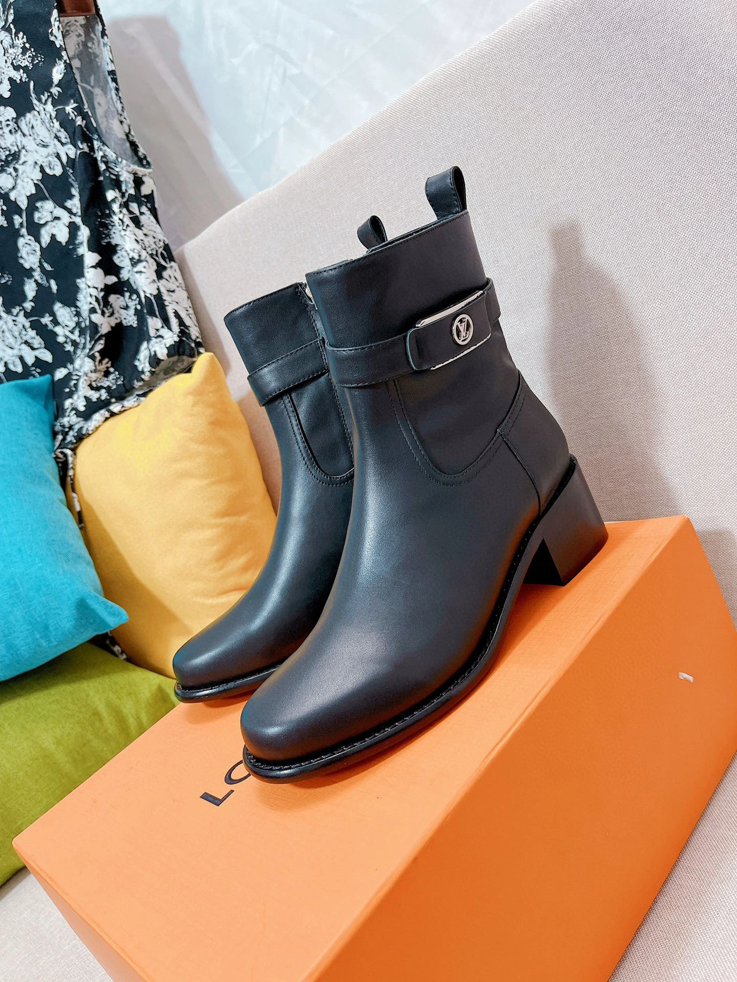 coco- Heel height ：4CM cowhide item:B-X158J2415