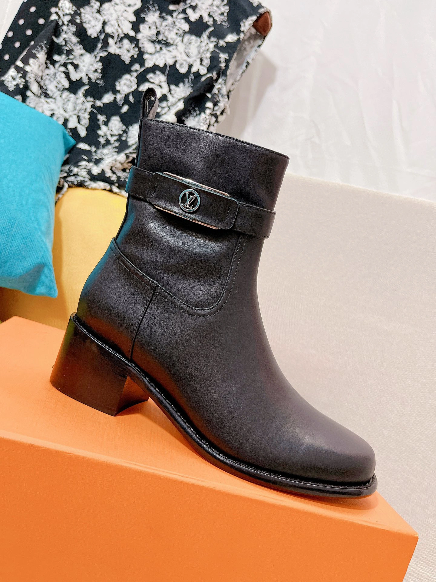 coco- Heel height ：4CM cowhide item:B-X158J2415