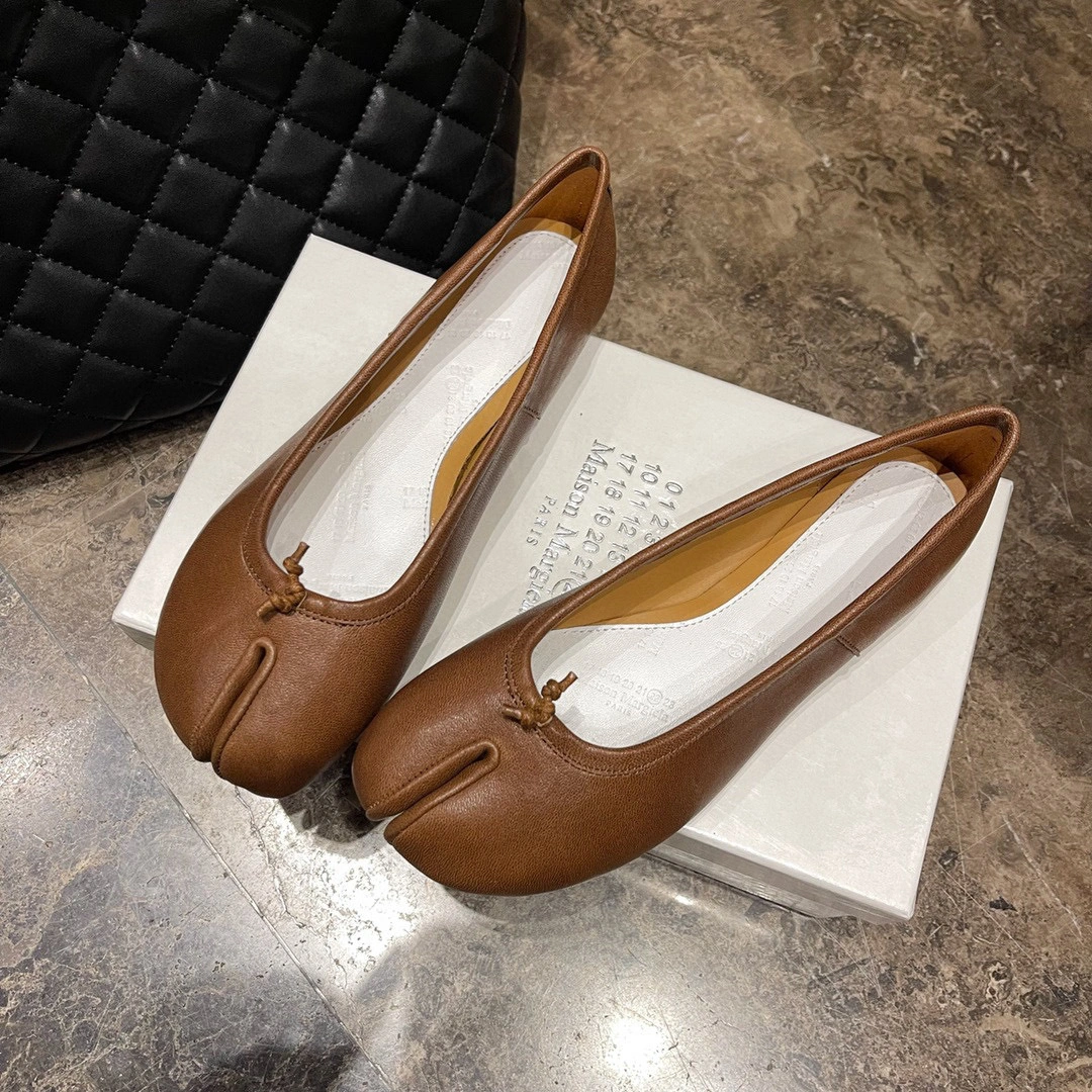 coco- S58WZ0042PR516T2157 22 Flocking Sheepskin item:B-X158J2301