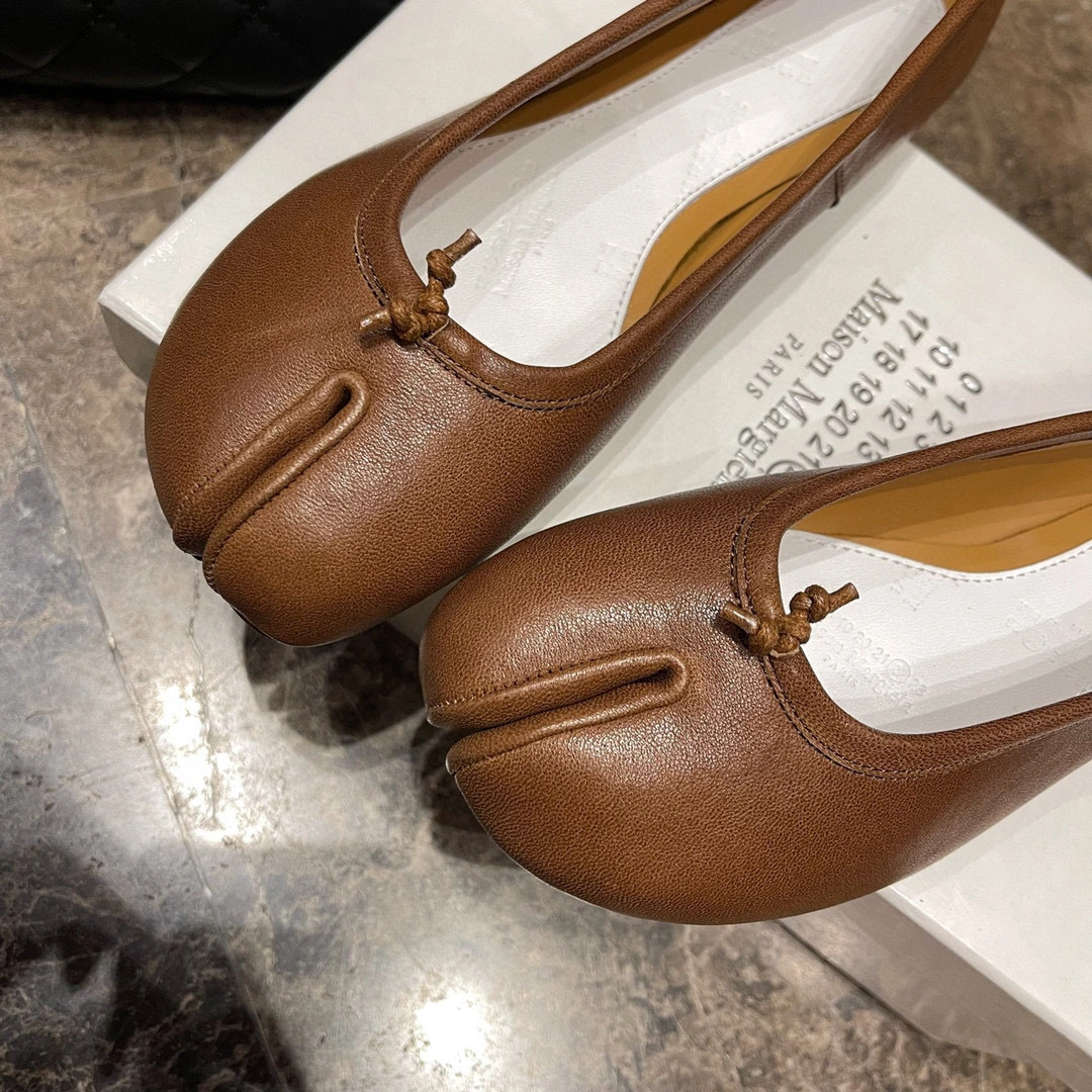 coco- S58WZ0042PR516T2157 22 Flocking Sheepskin item:B-X158J2301