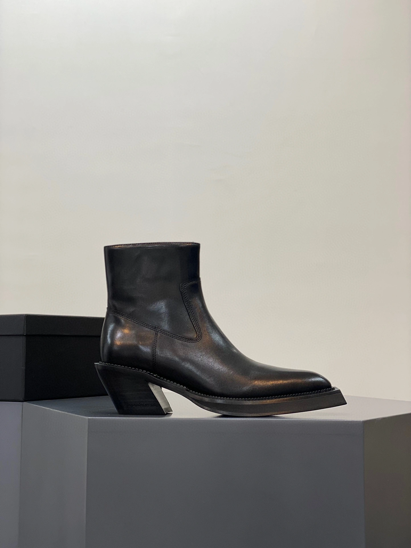 &coco- donovan cowhide item:B-X230J2646