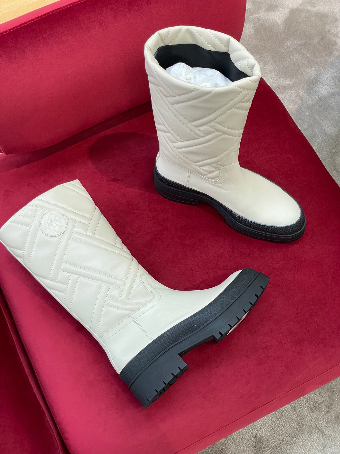 coco- fw22 new arrival 2022 FUJI item:B-X158J2314