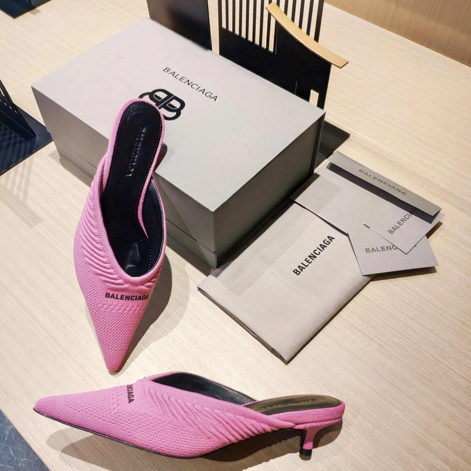 &coco- heel height 4cm 2Colour item:B-X028C0601-2