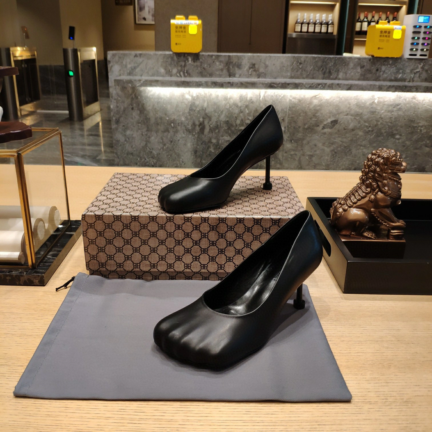 coco- heel height 7 cm ， Calfskin item:B-X198J2028