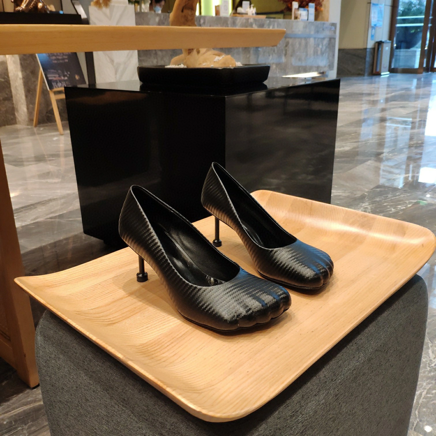 coco- heel height 7 cm ， Calfskin item:B-X198J2031