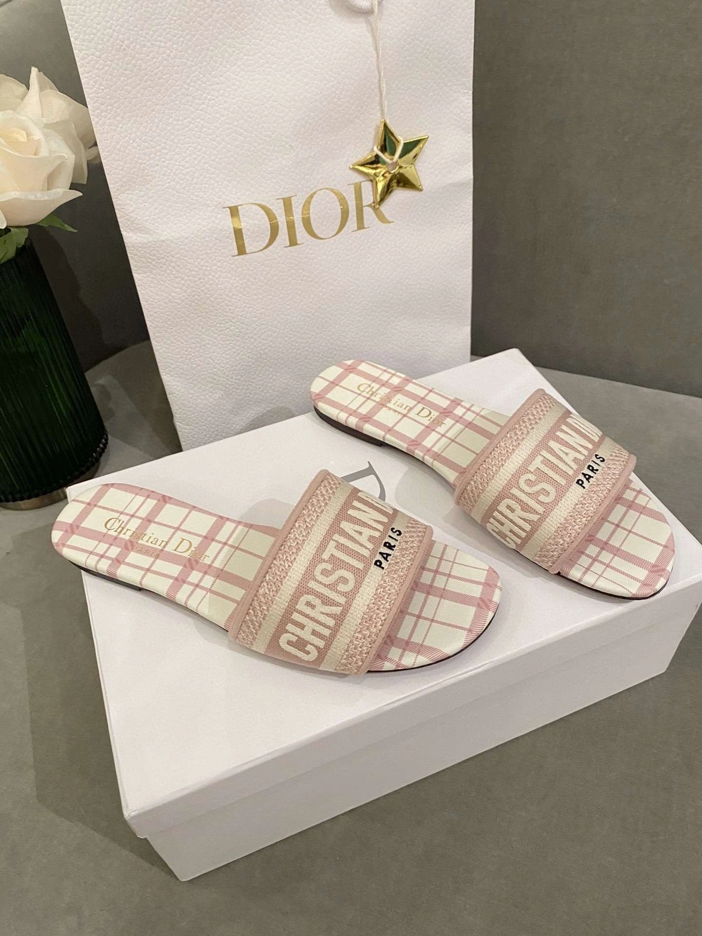 &coco- high quality version item：W03X30G2070