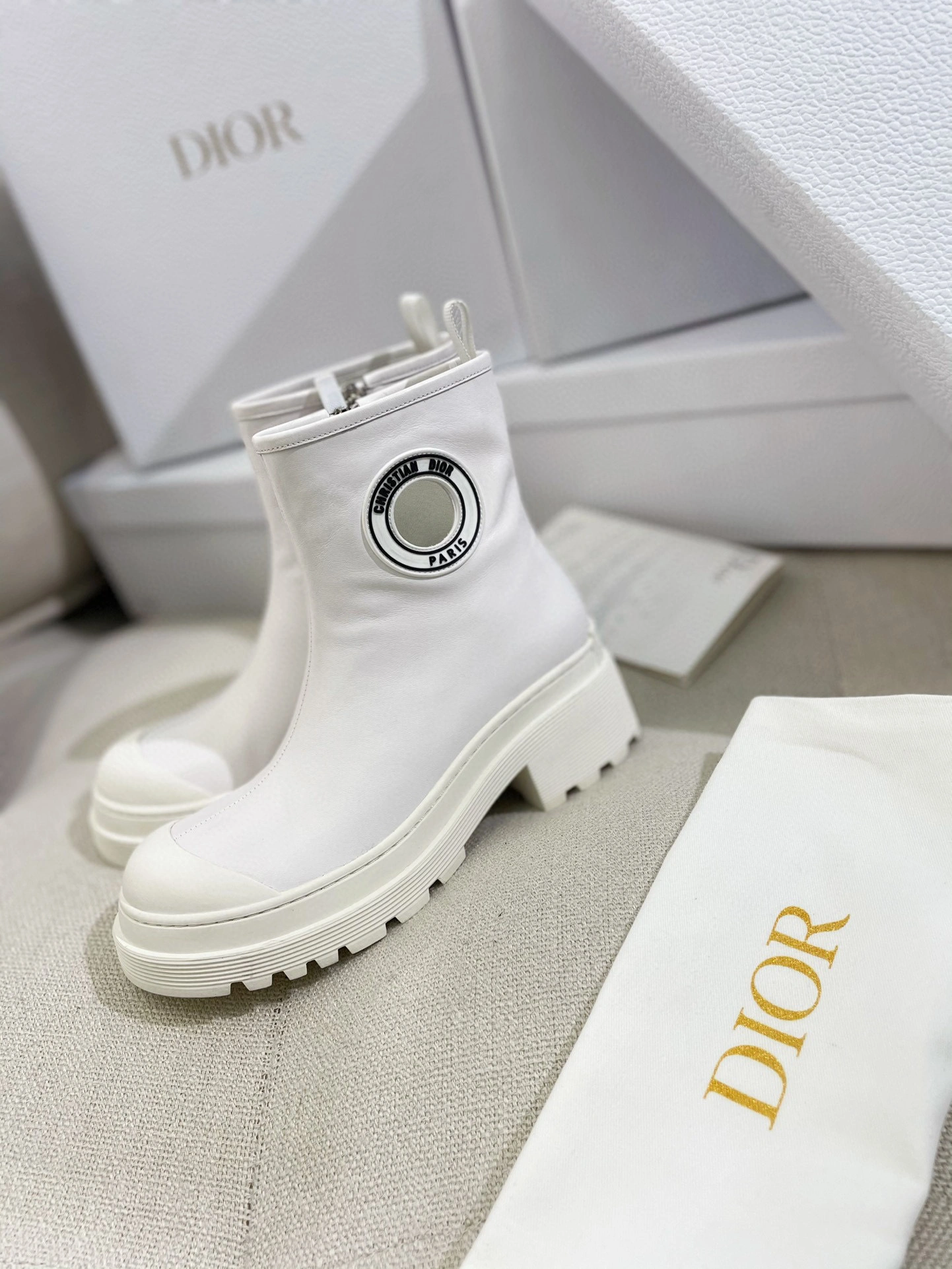 coco- item:B-X602J1842