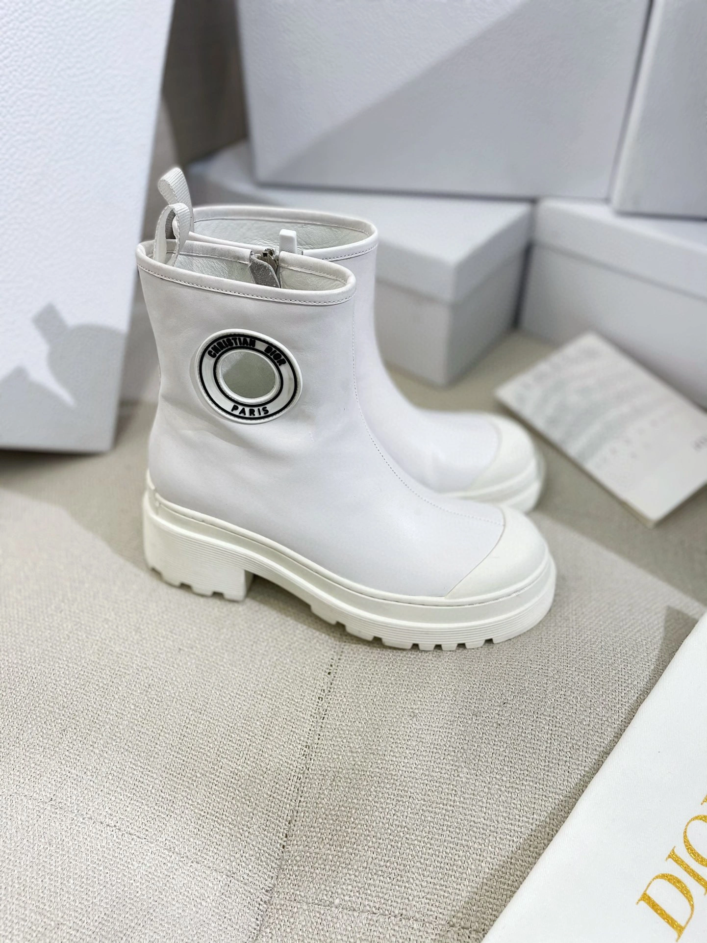 coco- item:B-X602J1842