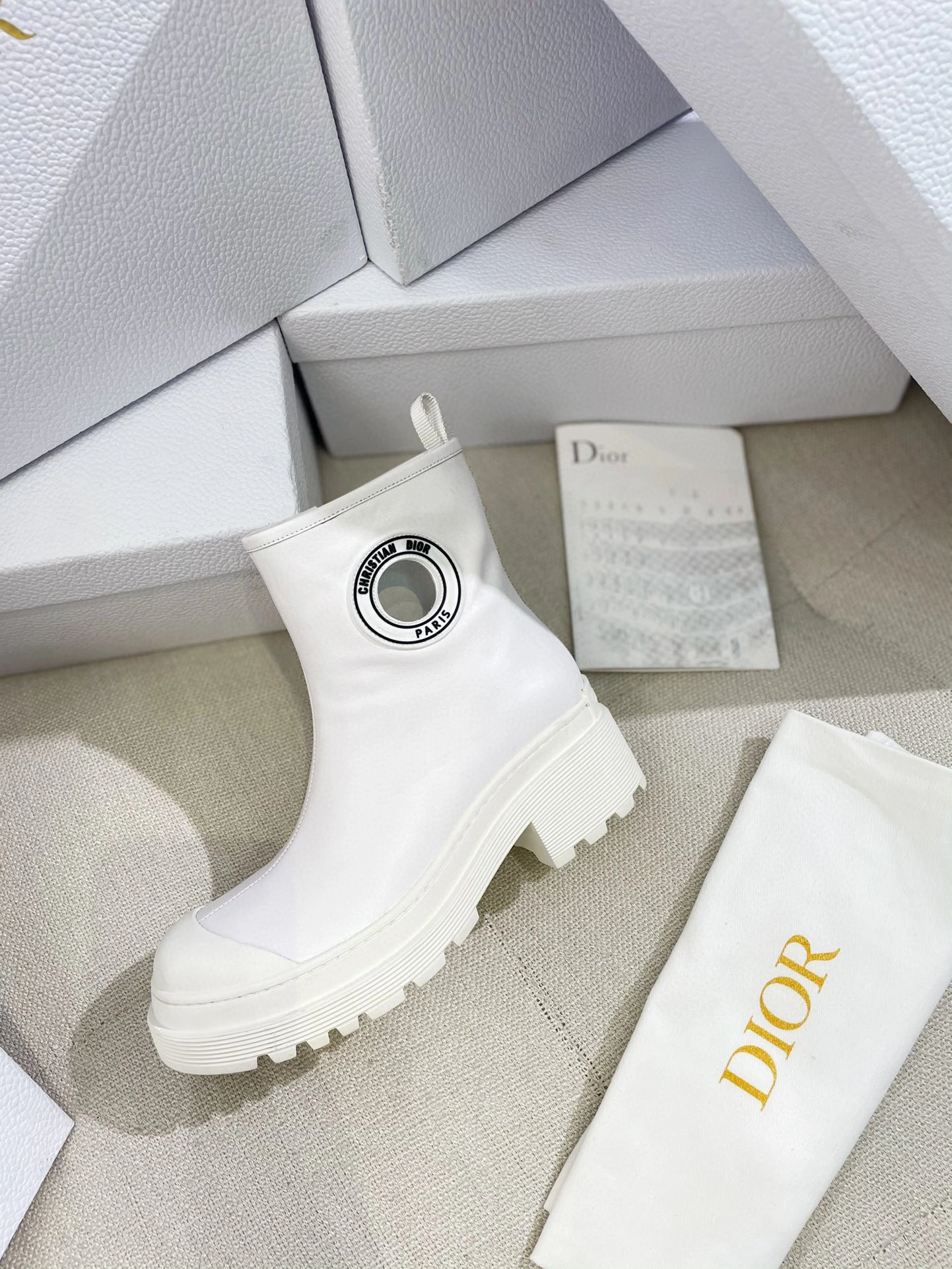 coco- item:B-X602J1842