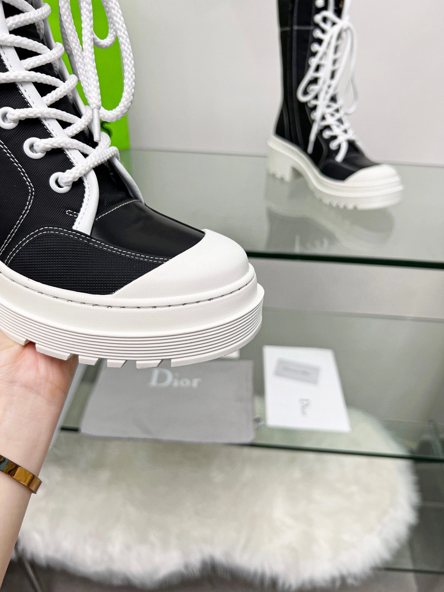 coco- item:B-X602J1845