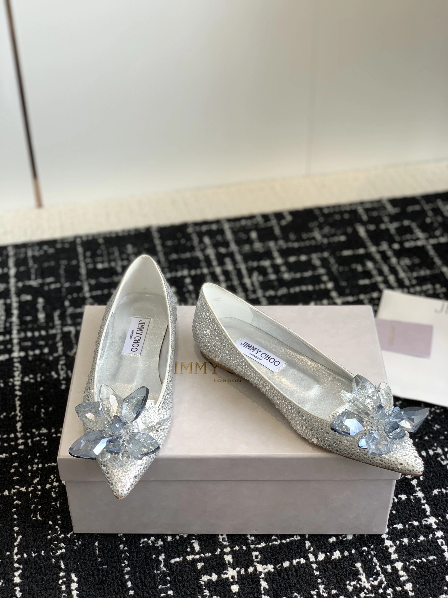 coco- item:C-X002I2719Y