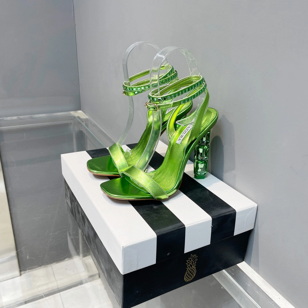 coco- item:C-X198B0103
