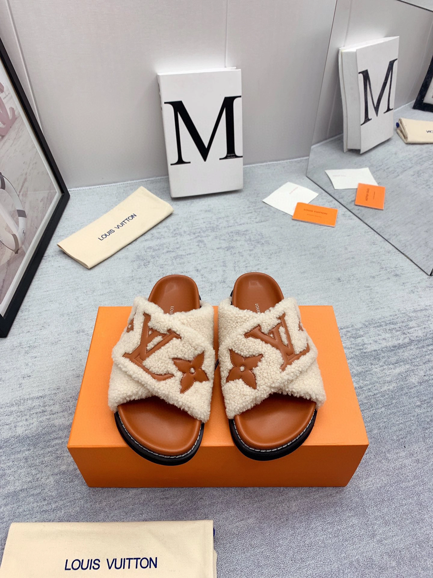 coco -wool 1AA1VY item:B-X602J1813