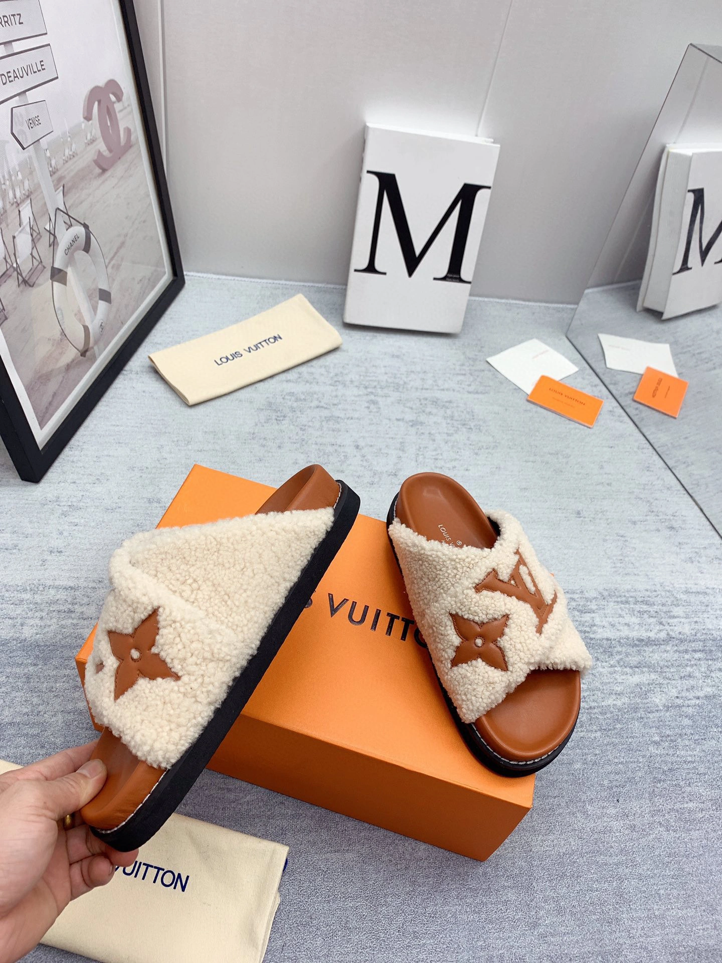 coco -wool 1AA1VY item:B-X602J1813