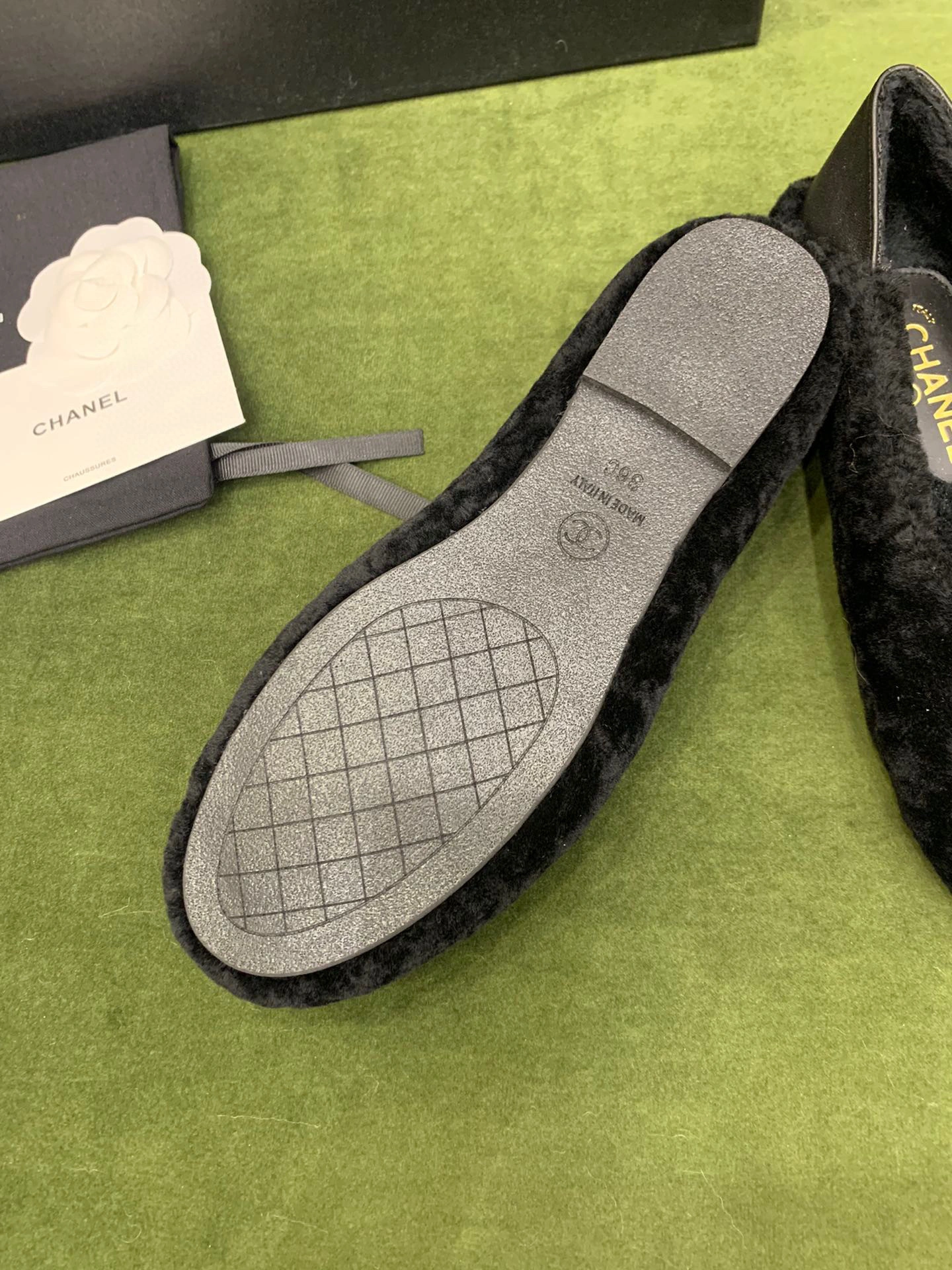 coco- wool 2colour item:B-X158J2507-2