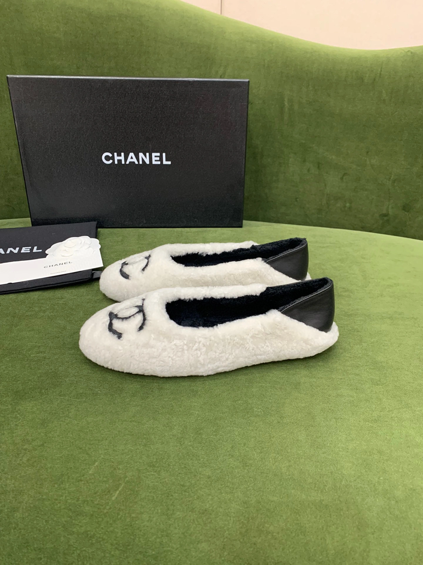 coco- wool 2colour item:B-X158J2507-2