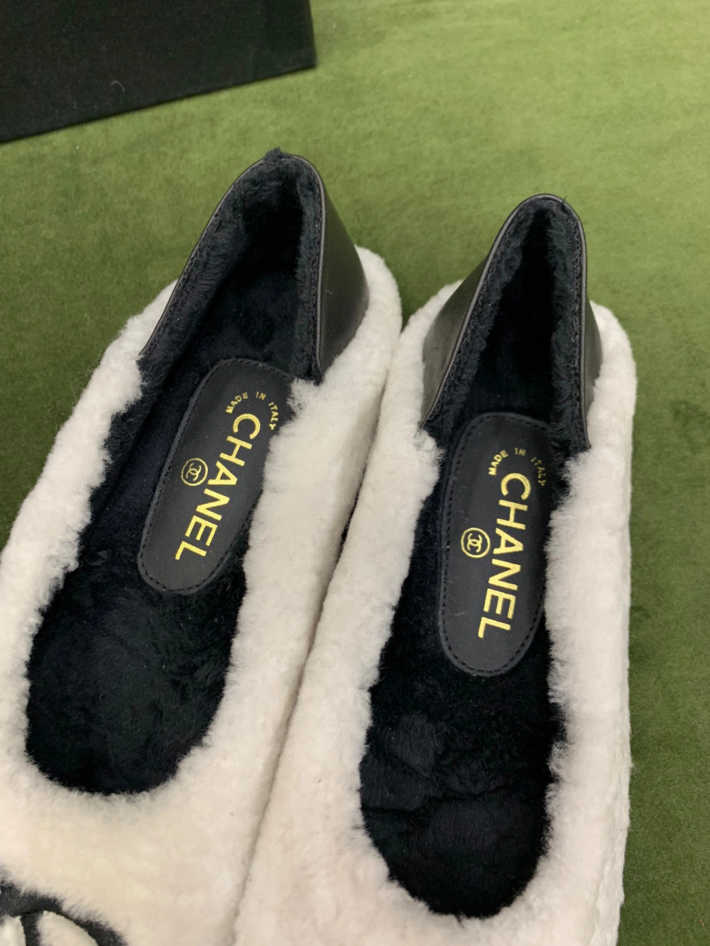 coco- wool 2colour item:B-X158J2507-2
