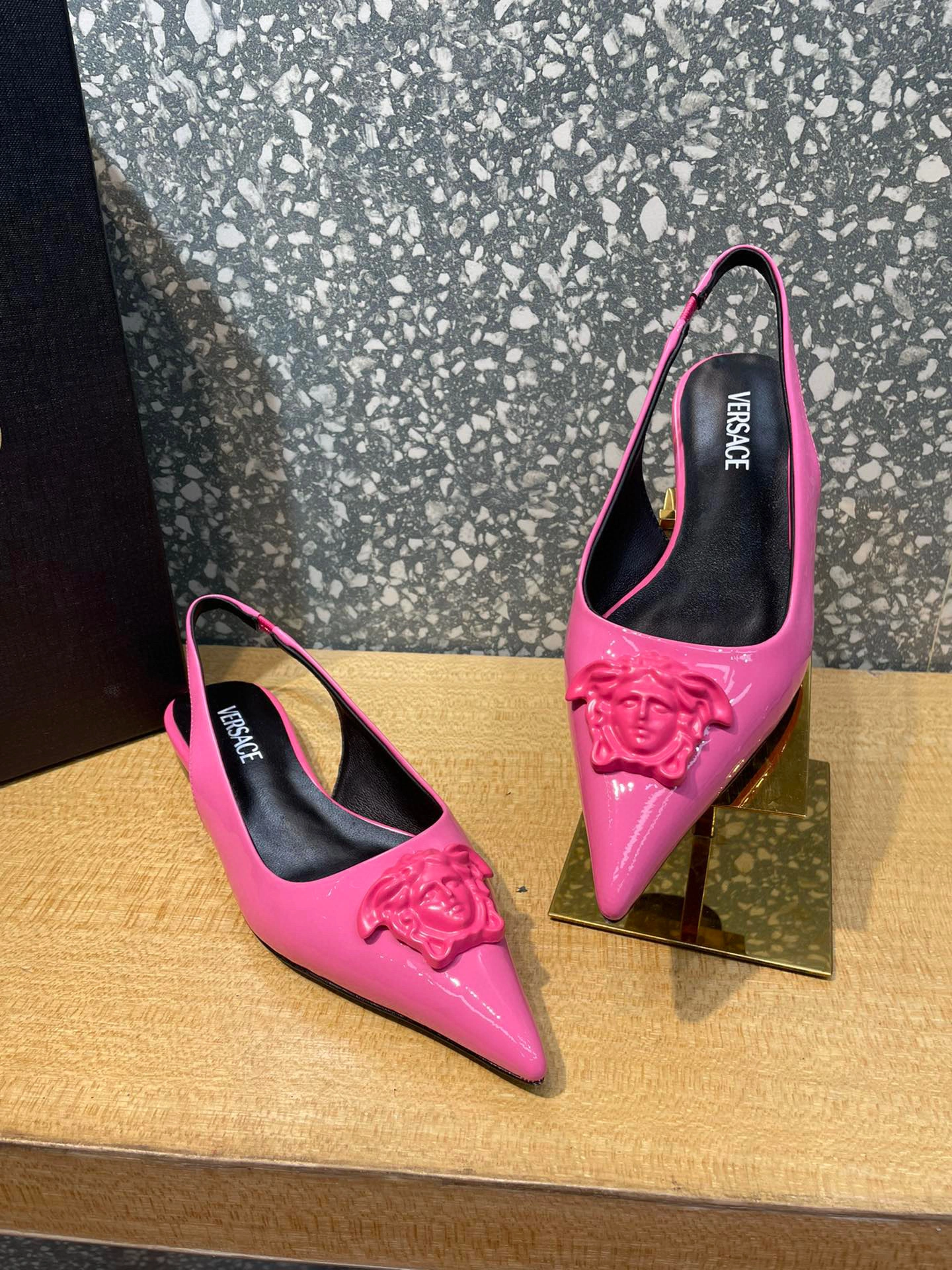 coco-item:B-X029C0520