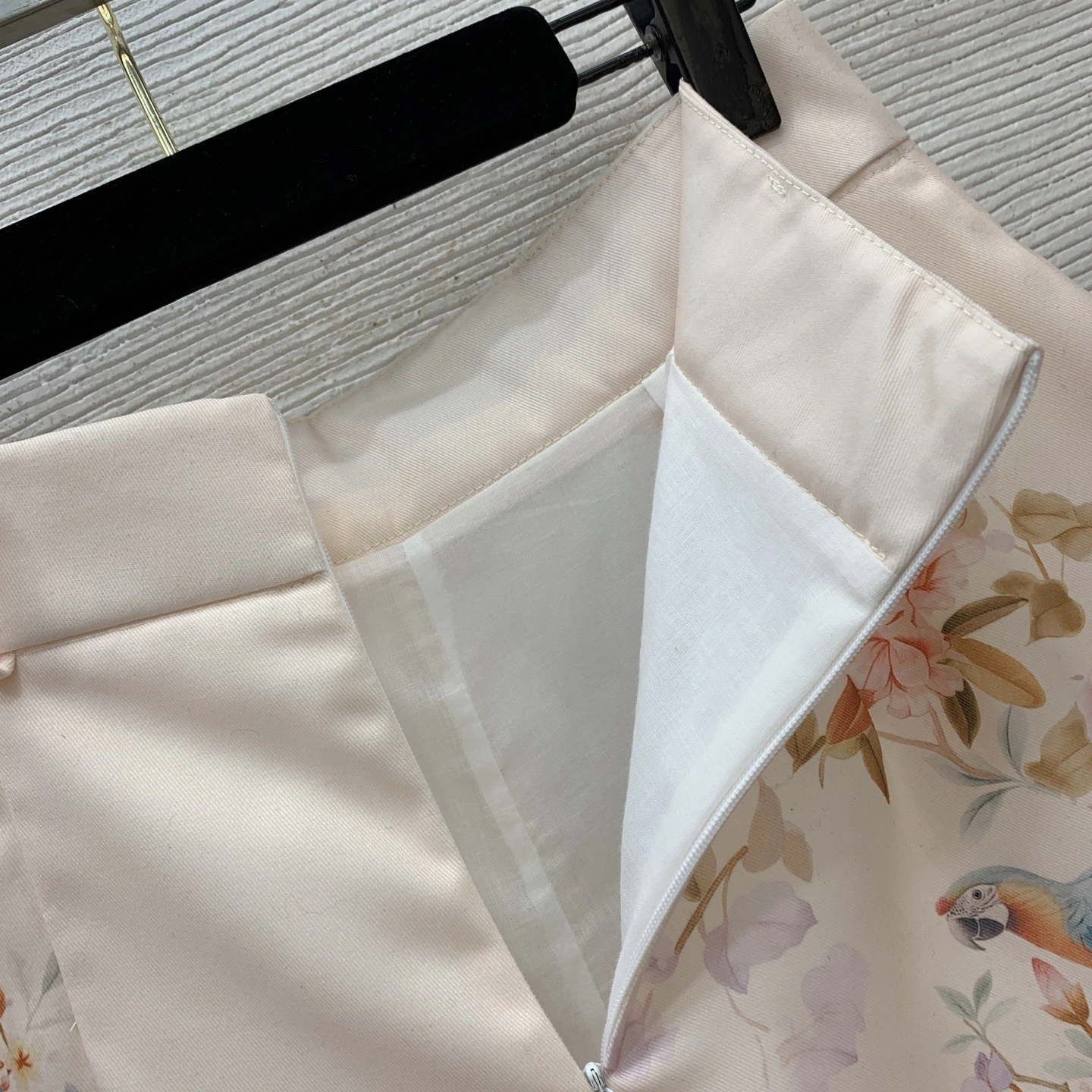 Victoria-- Zi775r7199 Real silk flexible Cotton Linen fabric suit item:F-F044A1439H