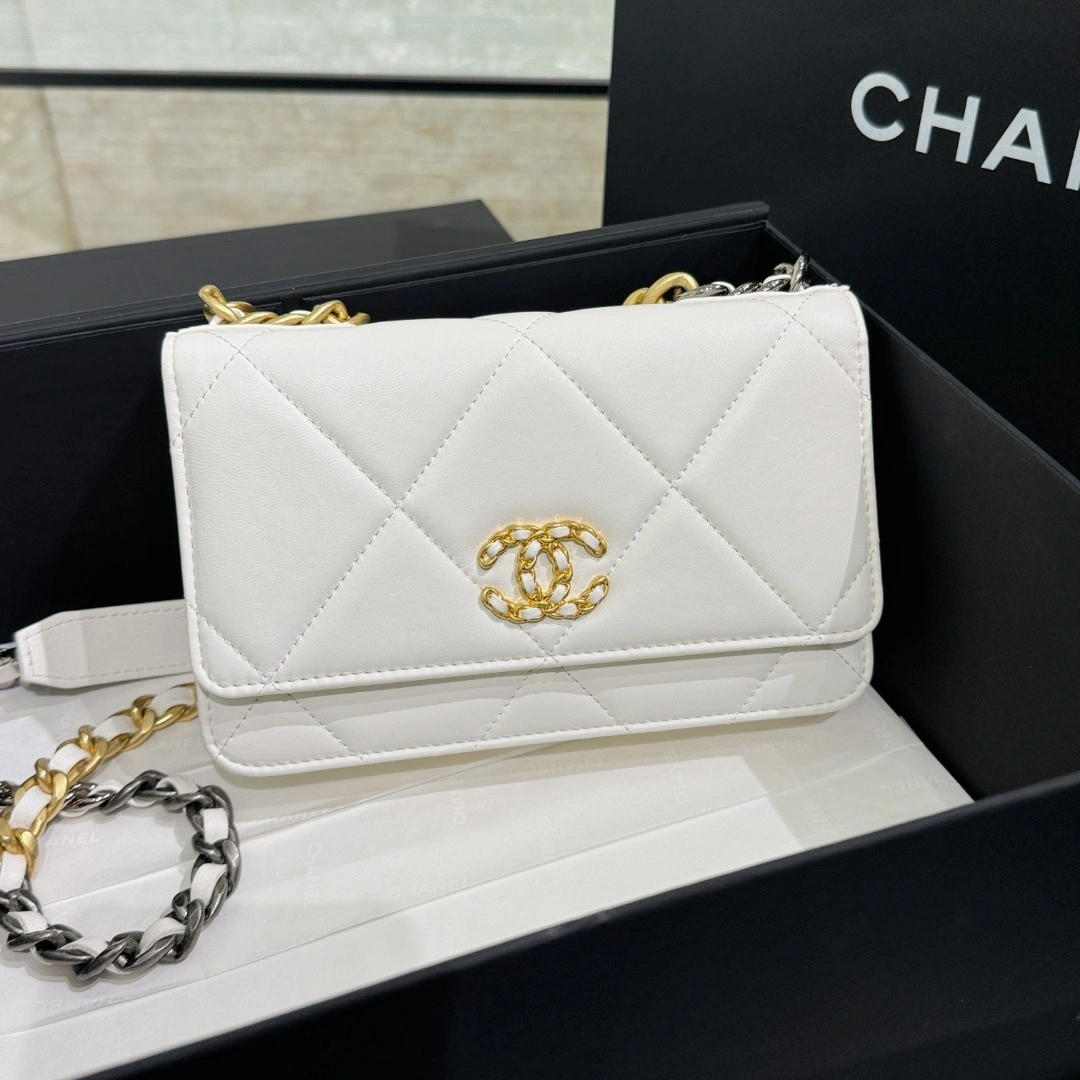 custombag-- 3h1958 AP0957-B04852-10601 item:D-B804E2820
