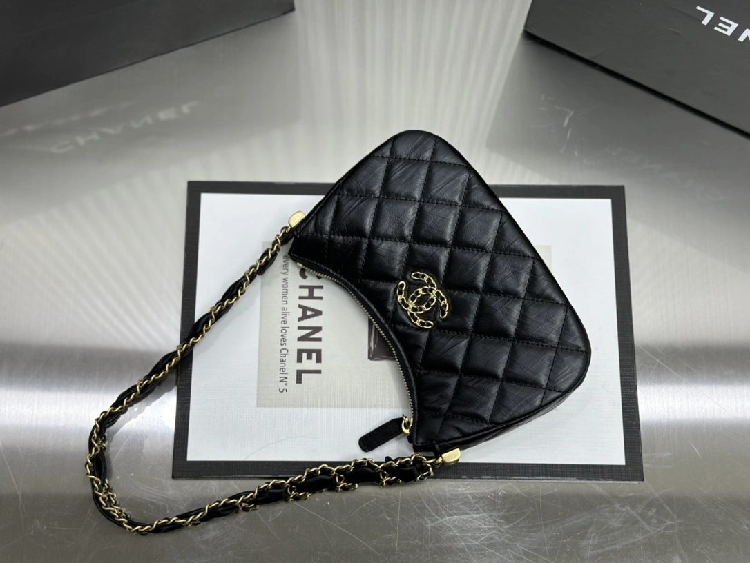 custombag-- 3h1958 AP3647-B14306-94305 Calfskin item:D-B814E2808