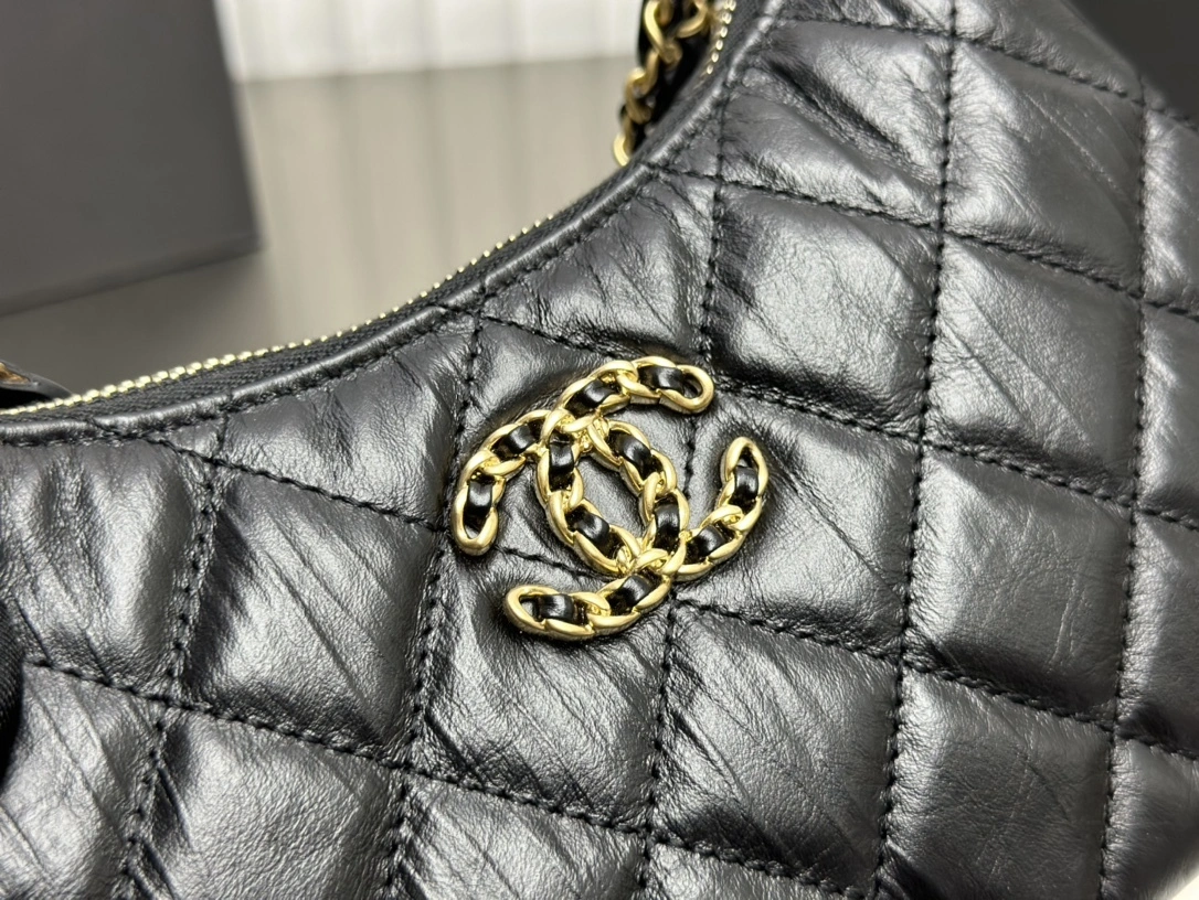 custombag-- 3h1958 AP3647-B14306-94305 Calfskin item:D-B814E2808