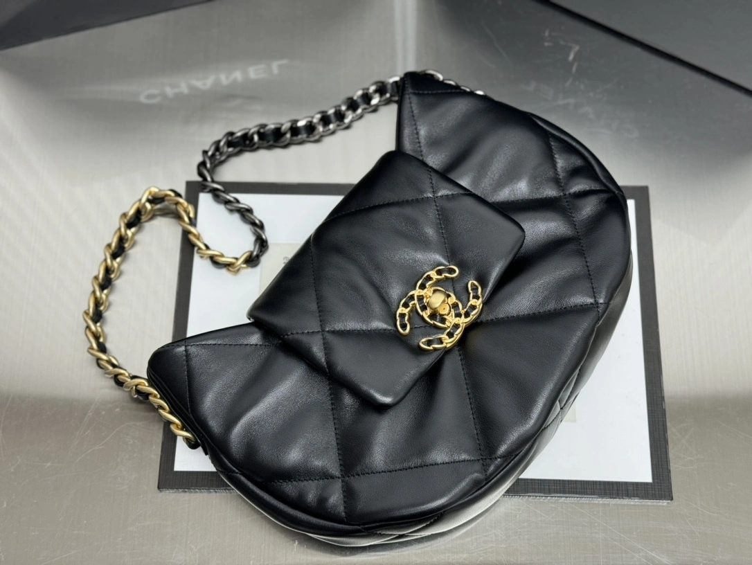 custombag-- 3h1958 AS4638- sheepskin item:D-B814E2819