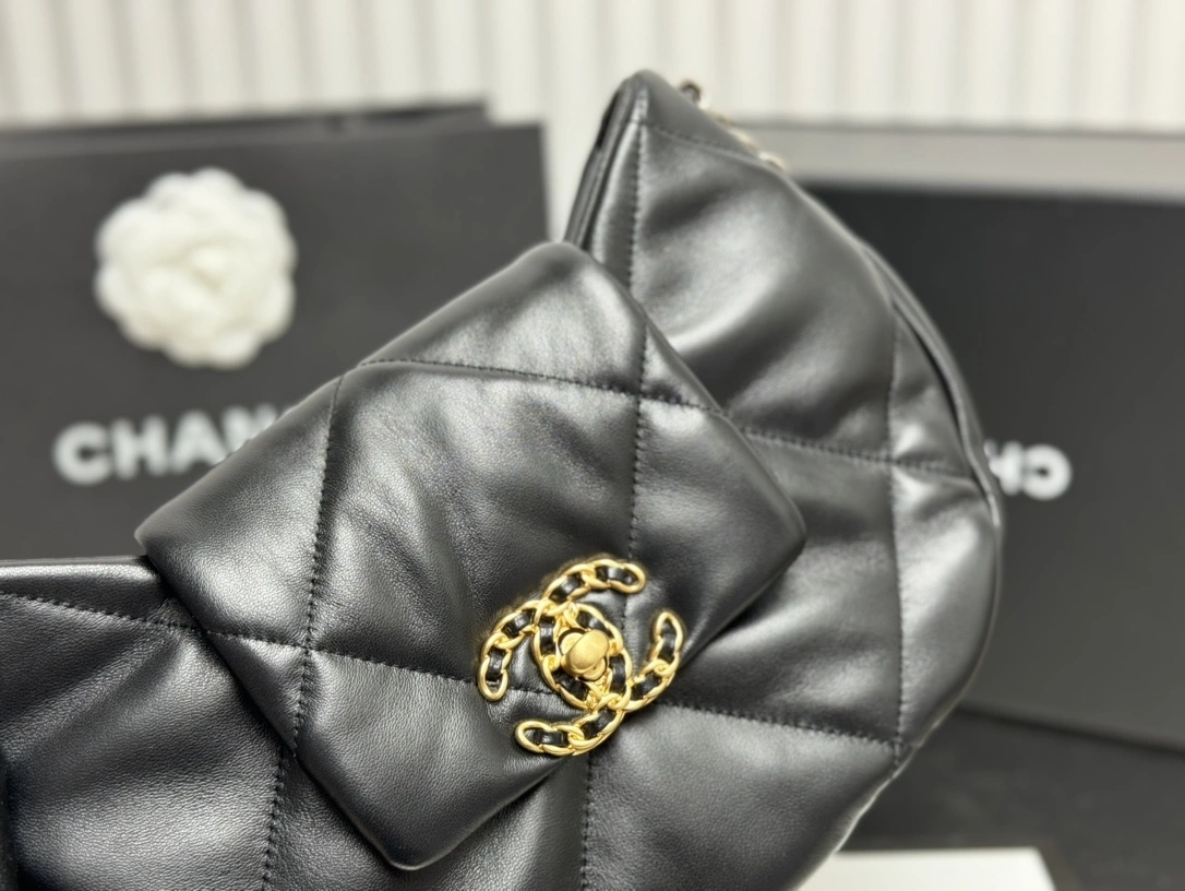 custombag-- 3h1958 AS4638- sheepskin item:D-B814E2819