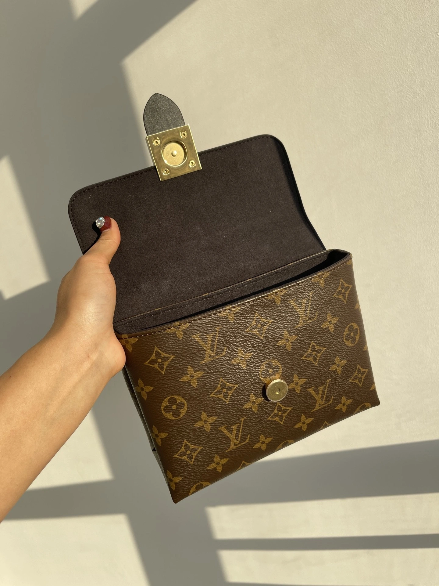 custombag-- 8V M44141 Calfskin item:D-B432F2060