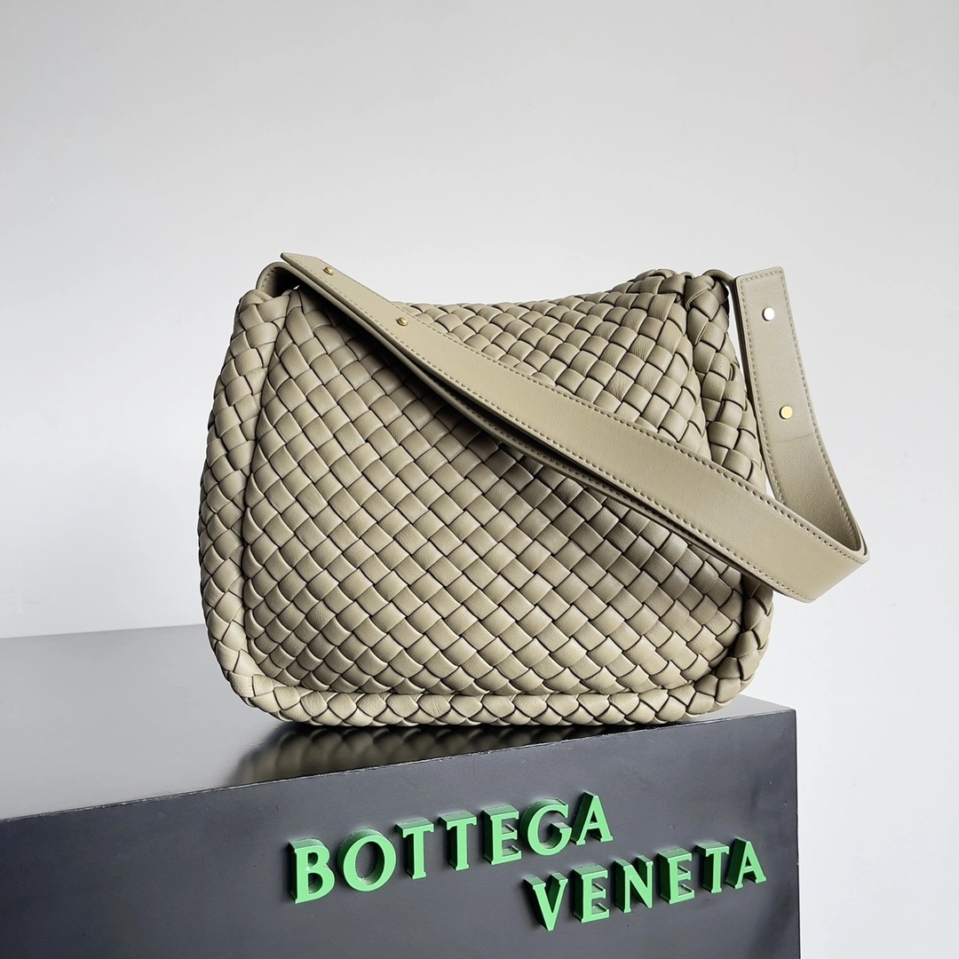 custombag-- V595t1 709418V01D11520 counters quality item:D-B063I1230
