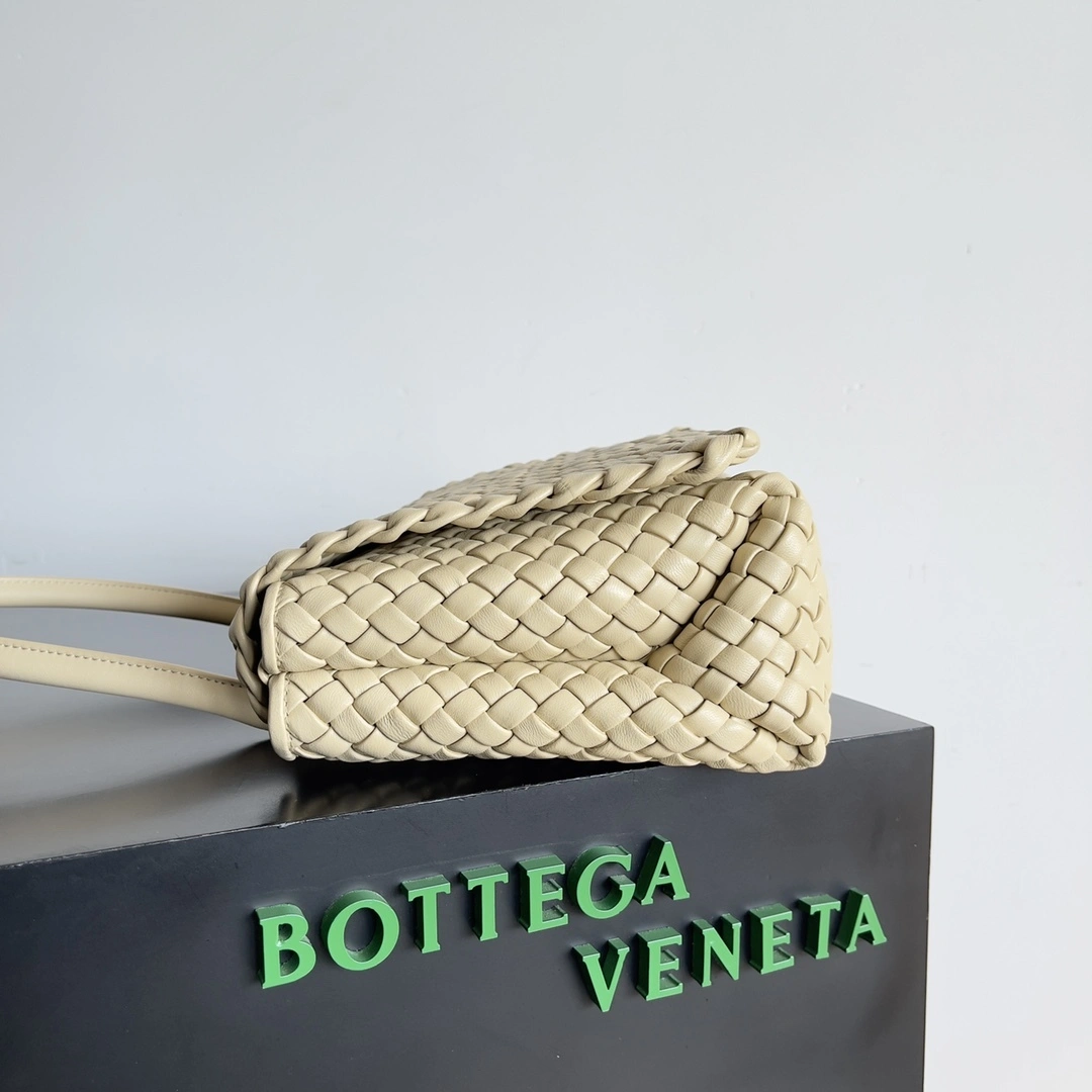 custombag-- V595t1 709420V01D19776 counters quality item:D-B063I1302