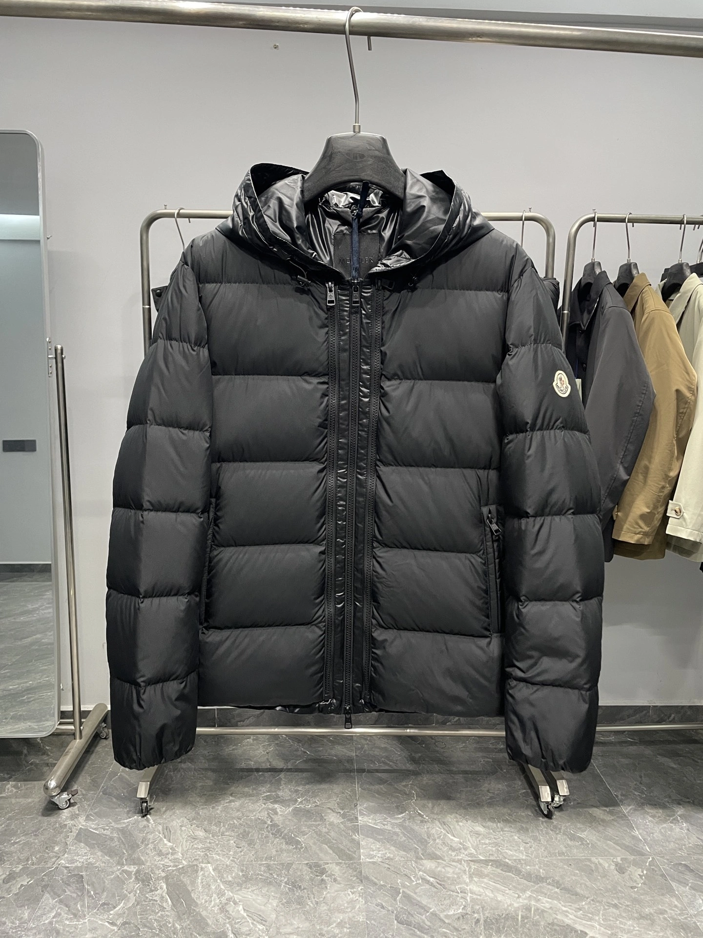 Bald Eagle- 7o9385r Down jacket 90 white duck down nylon embroidery item:E-F360K0307