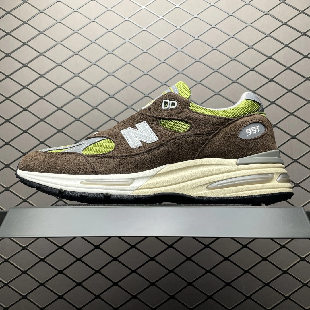 Flying pig--Other brands U991CK2 Daniëlle Cathari x Kith x NB 991v2 Made In UK“Reverse” item: E-X319L2812B