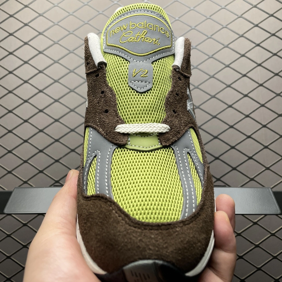 Flying pig--Other brands U991CK2 Daniëlle Cathari x Kith x NB 991v2 Made In UK“Reverse” item: E-X319L2812B