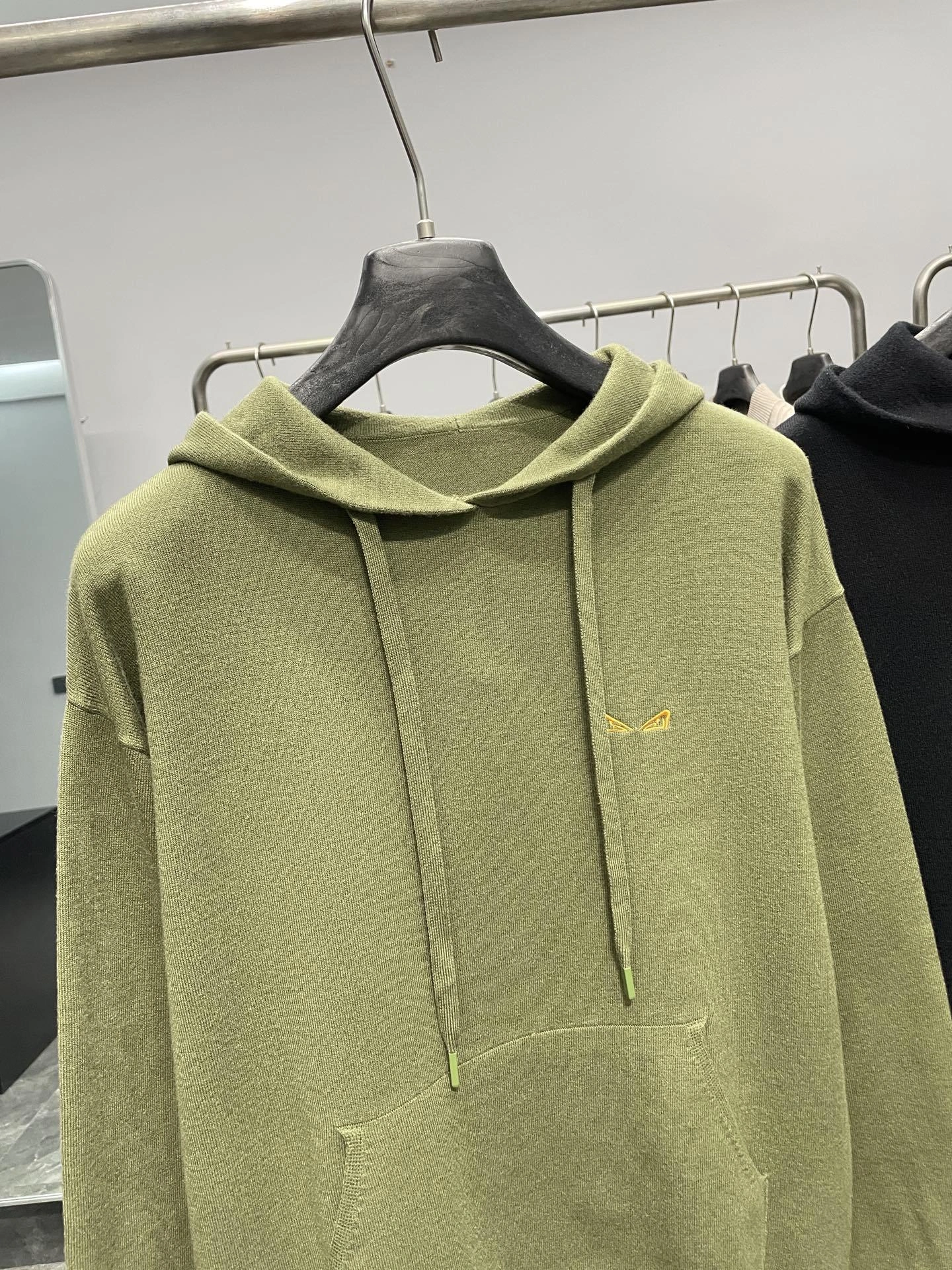 Bald Eagle- F594i high quality version cashmere wool embroidery 2Colour item:E-F360K1053-2