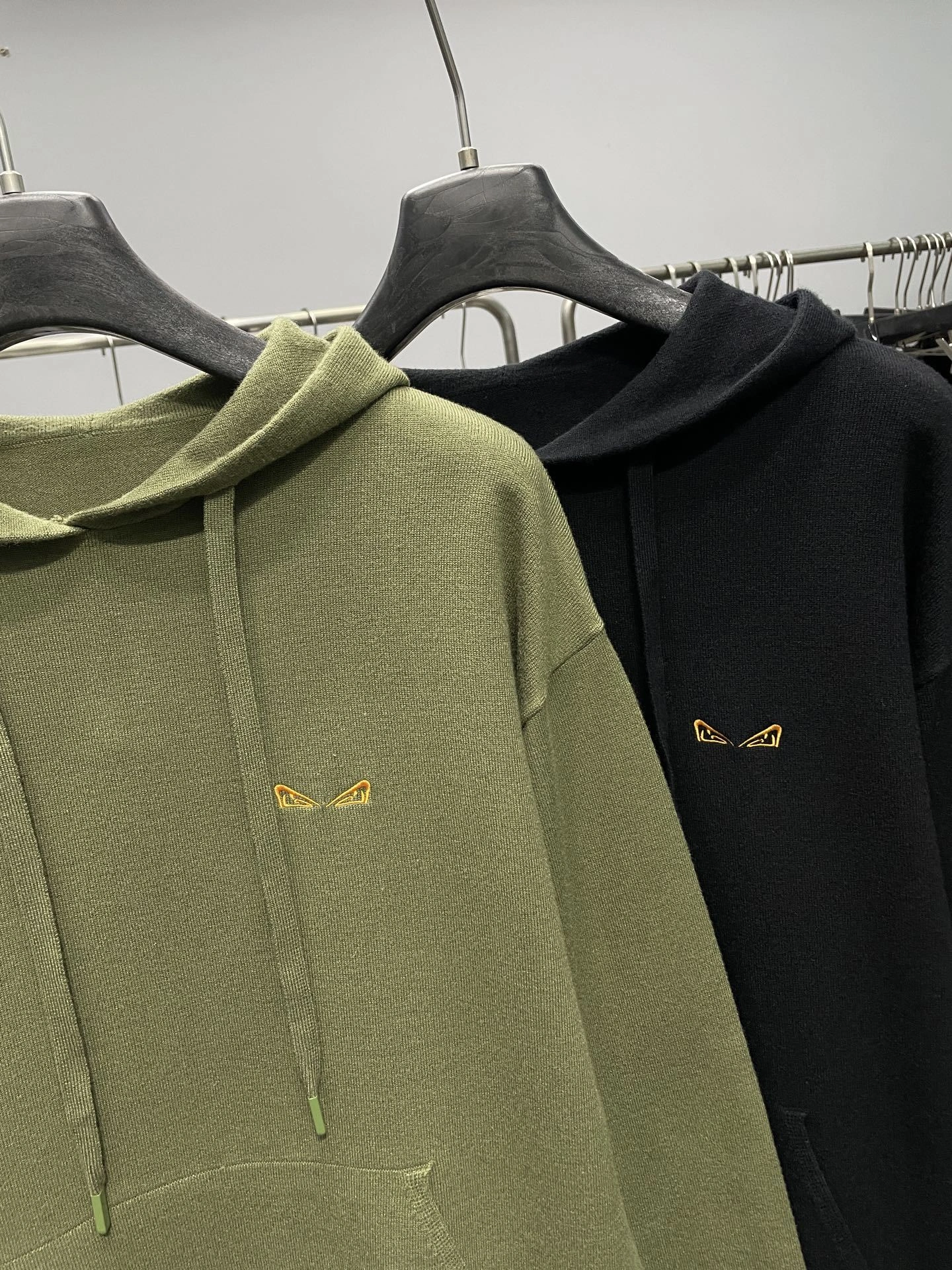 Bald Eagle- F594i high quality version cashmere wool embroidery 2Colour item:E-F360K1053-2