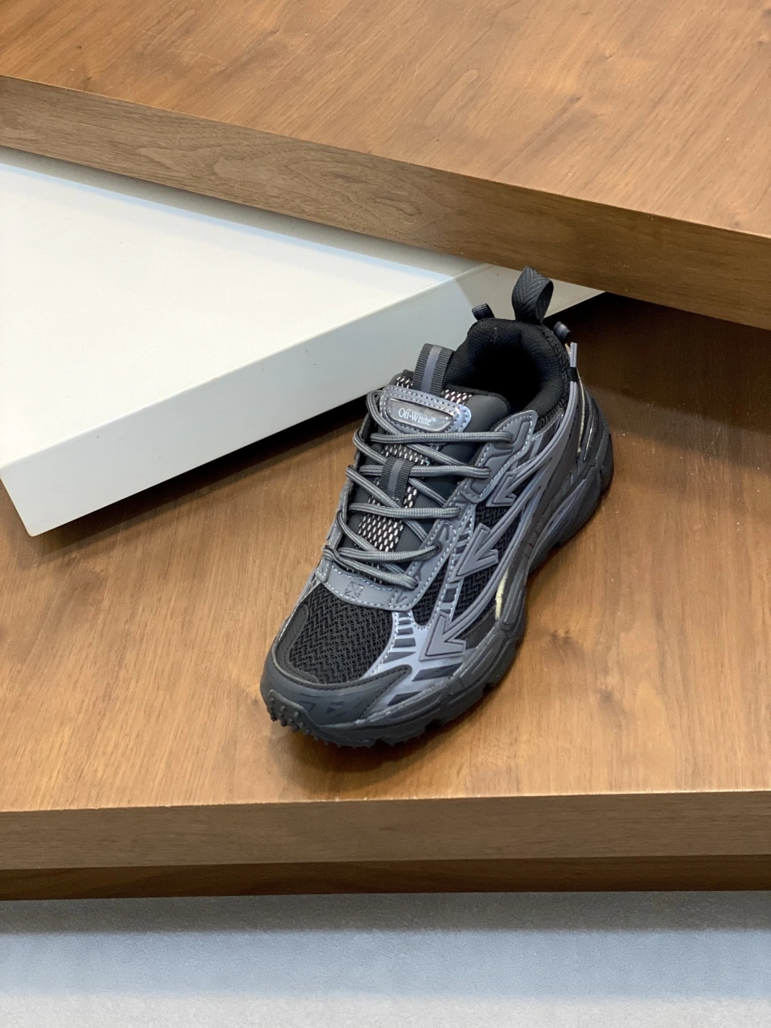 OOBB-- Off Whit5 OMIA295C99FAB0011010 OWIA289C99FAB0011010 C O VirGil Abloh item：E-X062I0122