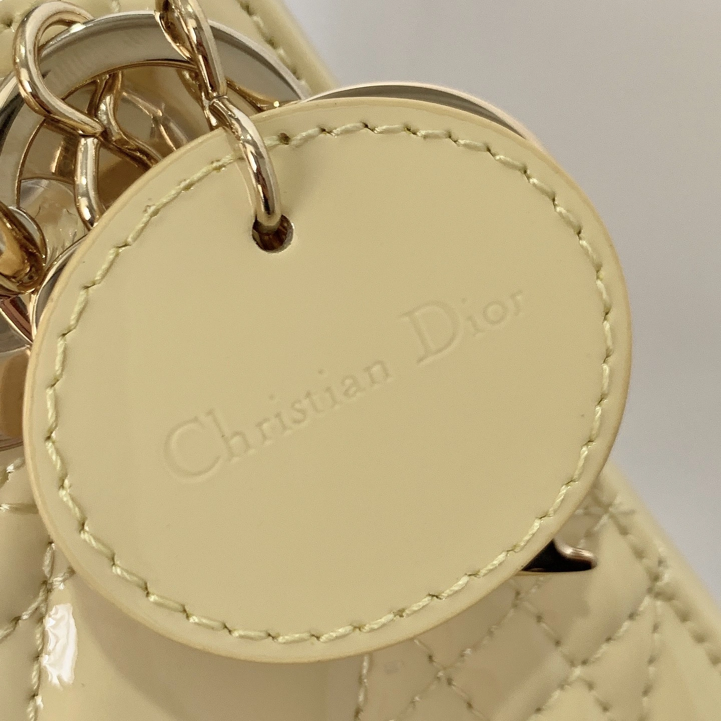 Custombag-- M0505OWCB-M26Y Lady high quality version Paint small JiHuang item：C-B803D0710