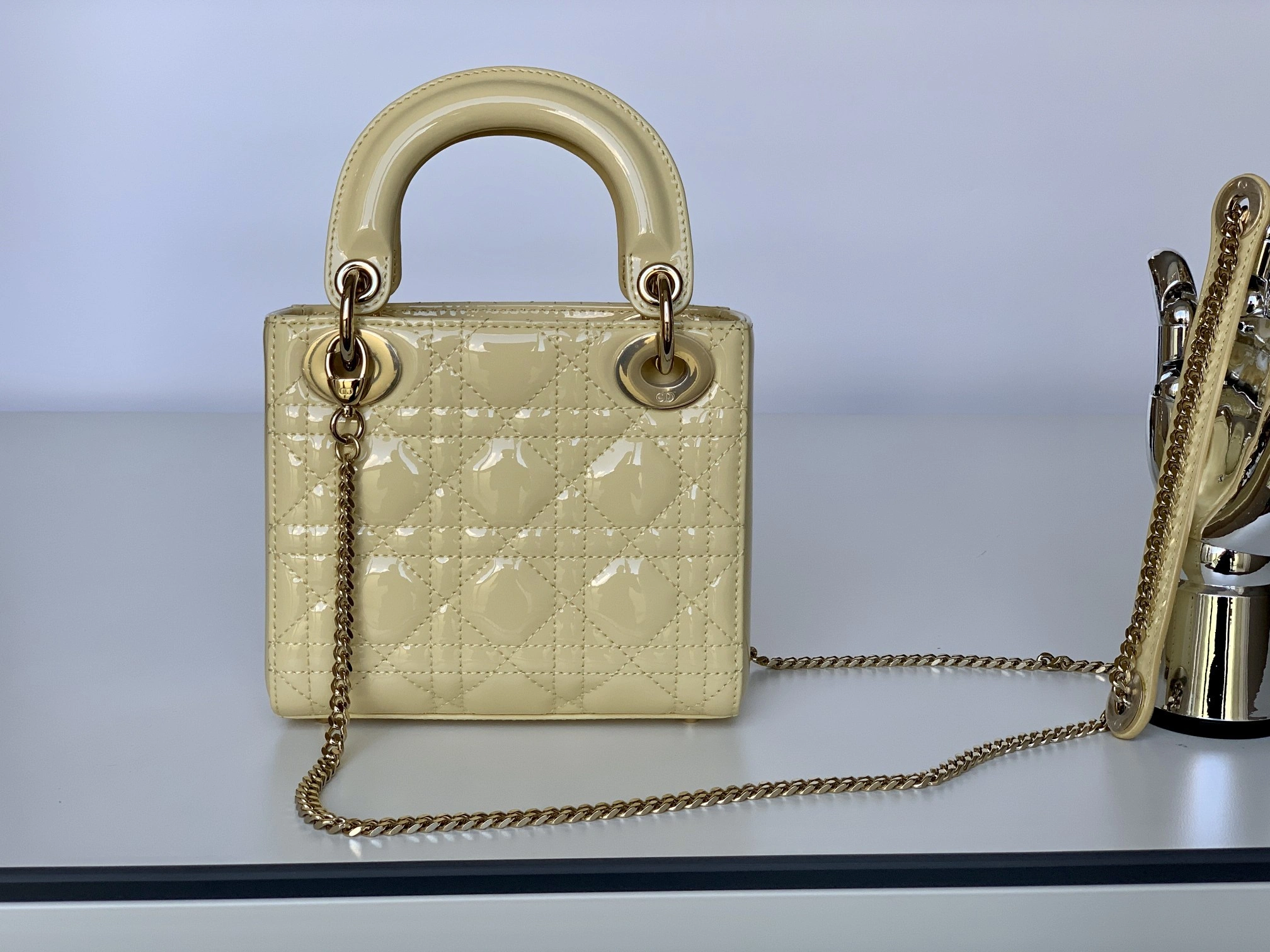 Custombag-- M0505OWCB-M26Y Lady high quality version Paint small JiHuang item：C-B803D0722