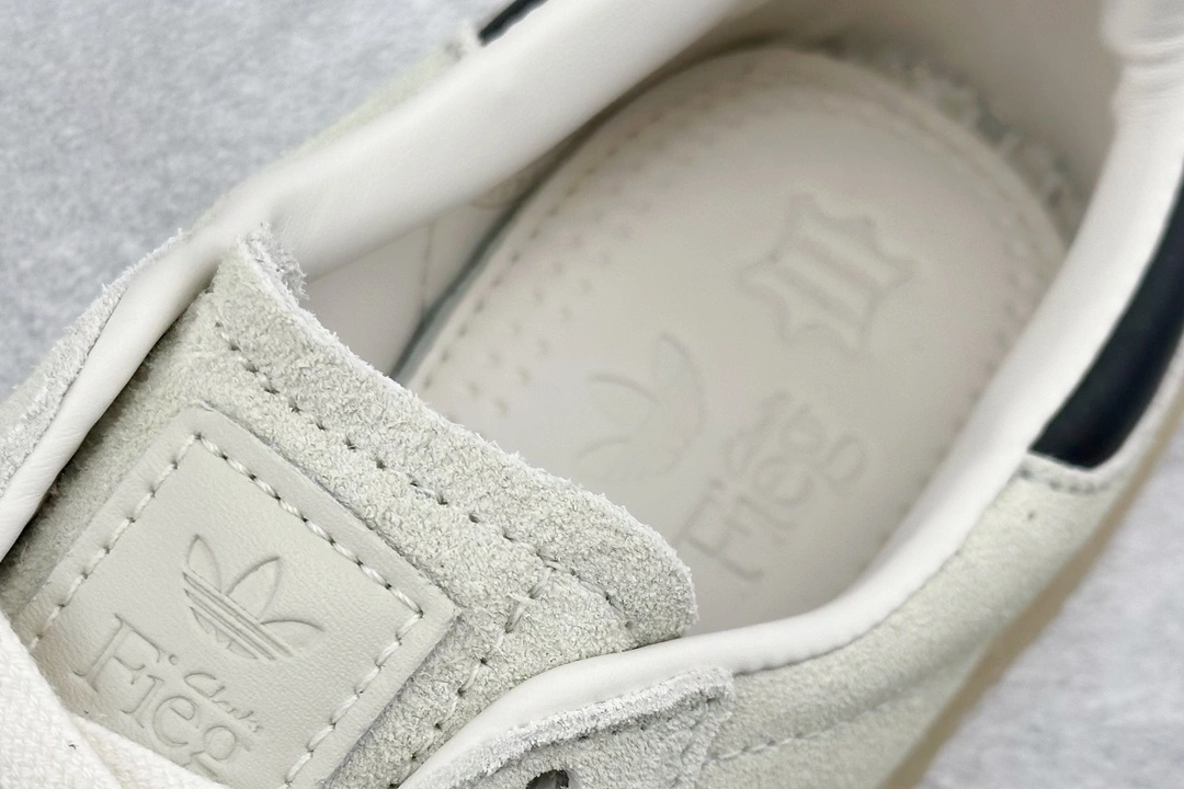 Flying pig--14i41s IE4033 KITH x Clarks x AD Originals 8th Street Samba item: E-X067L2203B
