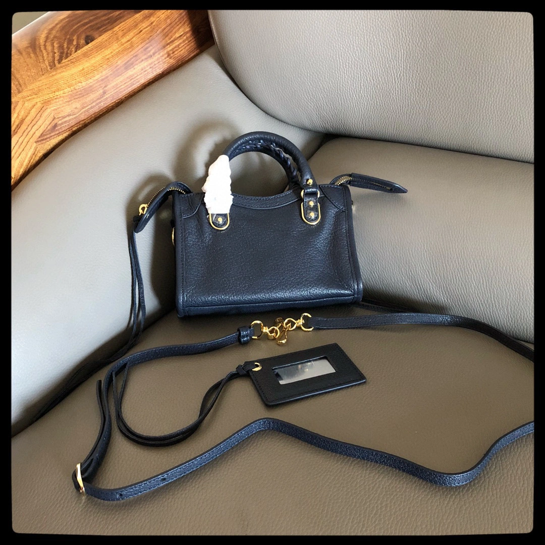 MOMO--goatskin Classic Nano 291A42 Super Mini high quality version item : 202B55K2729-4