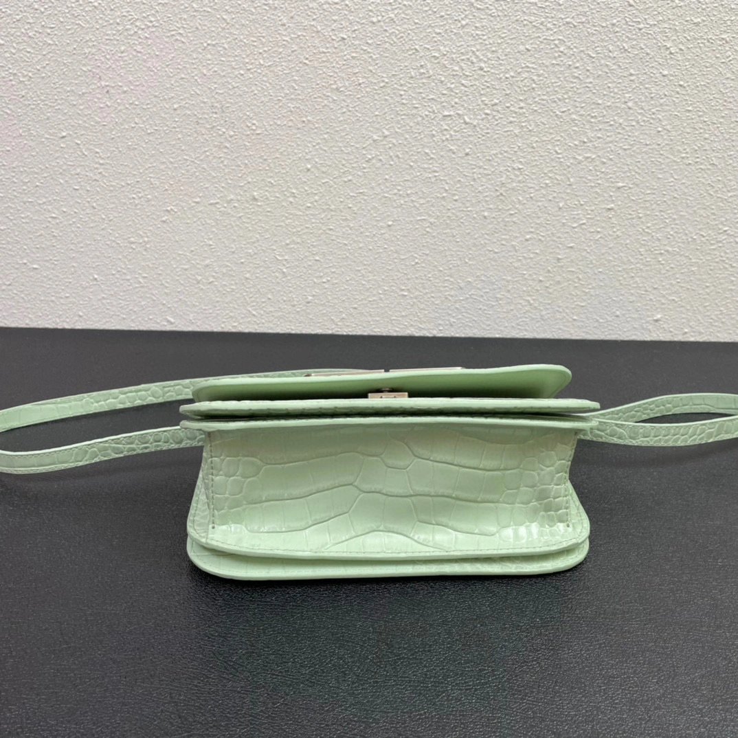 gossip 8089 2Colour item:B-B00A2453-2
